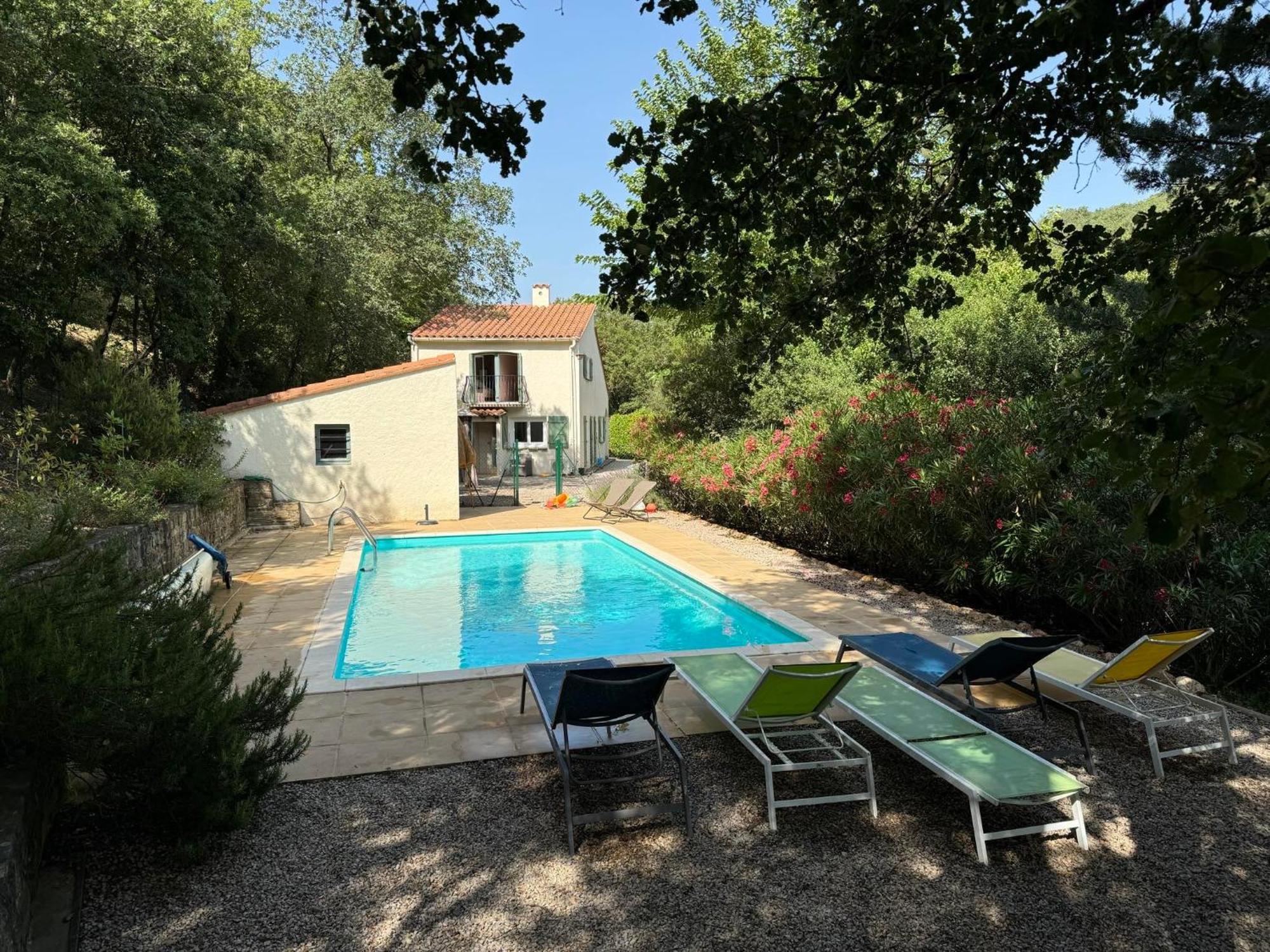 Maison Avec Piscine Chauffee Entre Mer Et Montagne Montauriol  Dış mekan fotoğraf